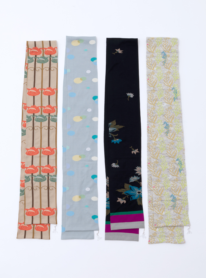 (From Left) M46-517A Beige, M46-274A Blue, M46-600C Black, M46-104A L.Grey