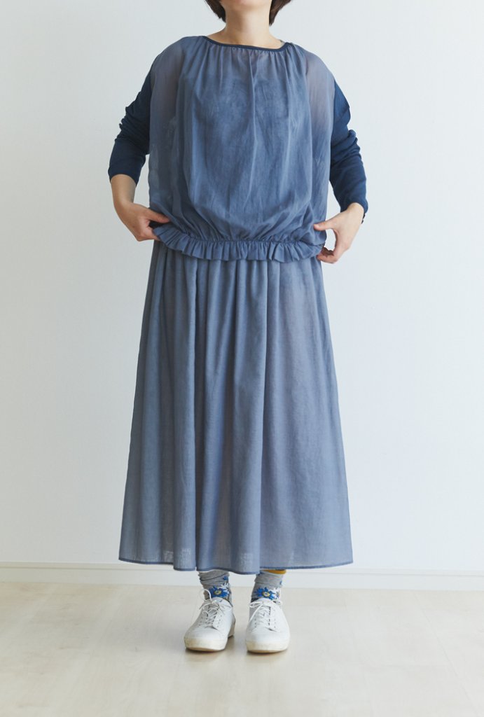 Knit Pull-over: FC406 Blue, Skirt: LS78F Blue, Socks: AM-600C M.Grey