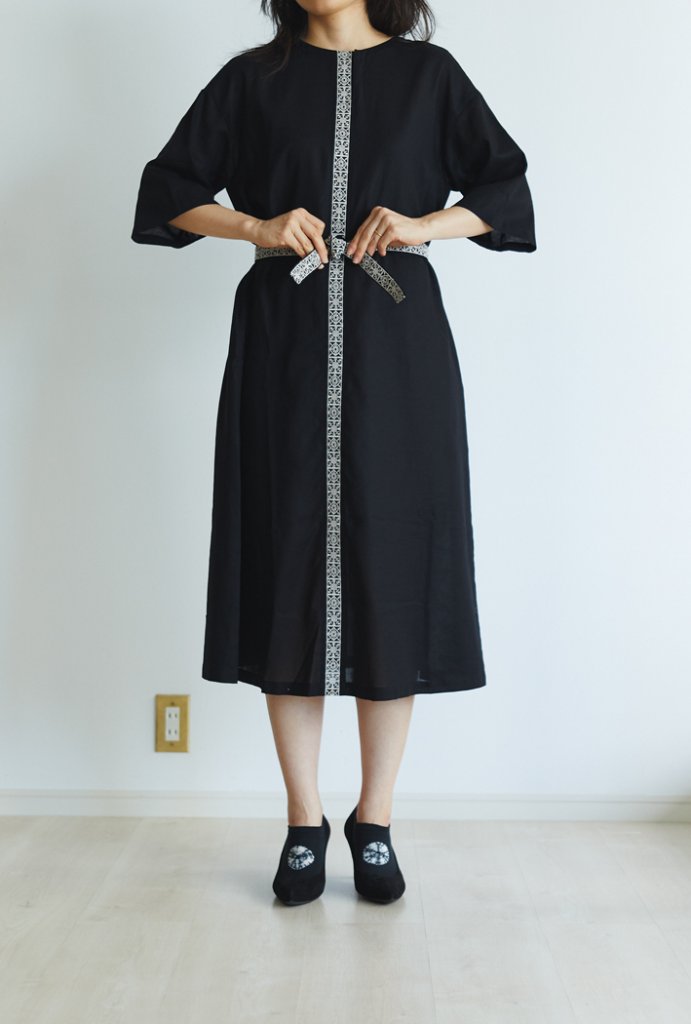 Dress: EOP125 Black*Ivory, Socks: AS-201S Black