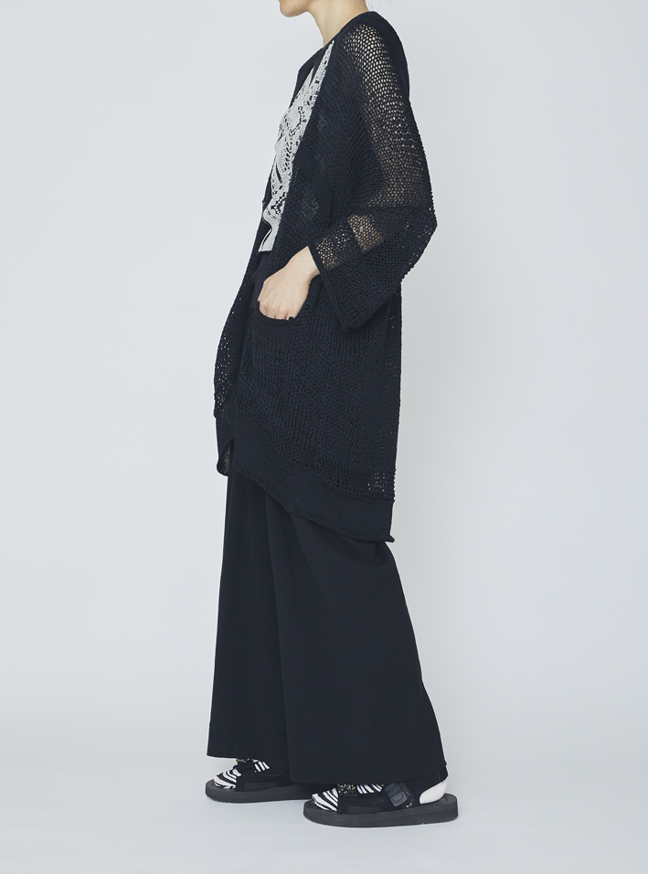 LONG CARDIGAN: SO235 BLACK, MESH TOPS: MT94I-F79 BLACK/IVORY, PANTS: KP219B BLACK, SOCKS: KT-156S ZEBRA-WHITE
