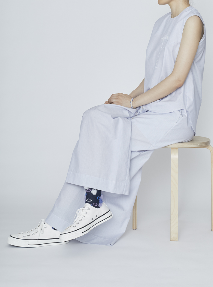 TOPS: LT93 BLUE*WHITE, PANTS: LP94 BLUE*WHITE, SOCKS: AS-207 NAVY, BRACELET: AC135 LAPIS LAZULI-NATURAL