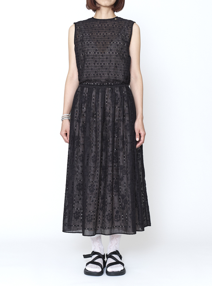 Dress: EOP172 Black, Socks: AS-213 White, Bracelet: (Top & Bottom) AC135A, (Middle) AC142