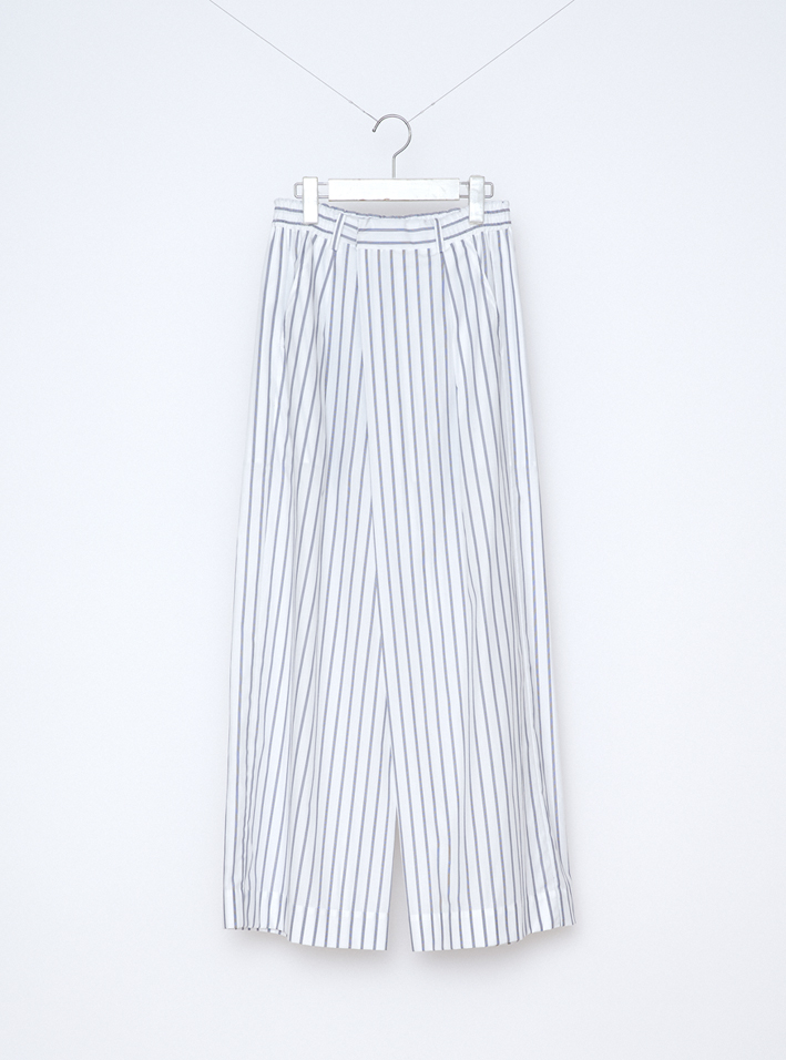 LP98: Blue*Navy, Navy*Black, White*White