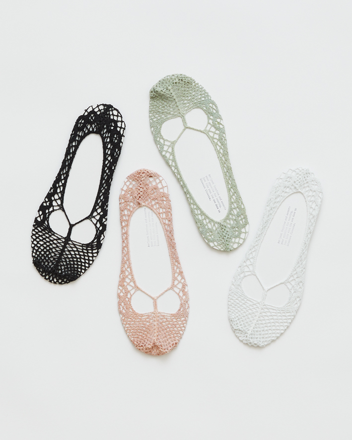 DS-33J: Black, Pink, Sage, White