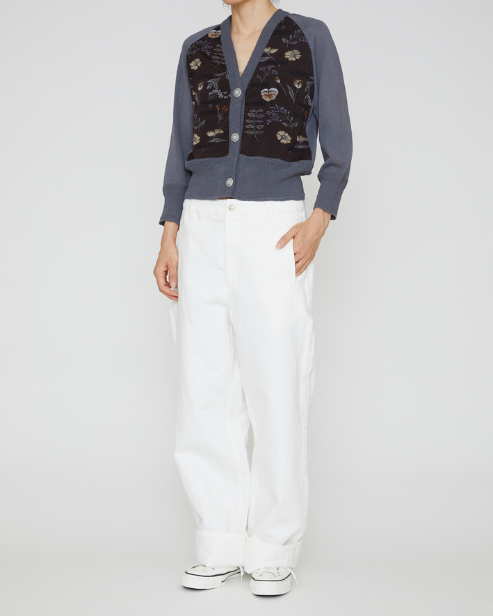 Knit Cardigan: NF155A-779 Brown, Pants: GP1H White