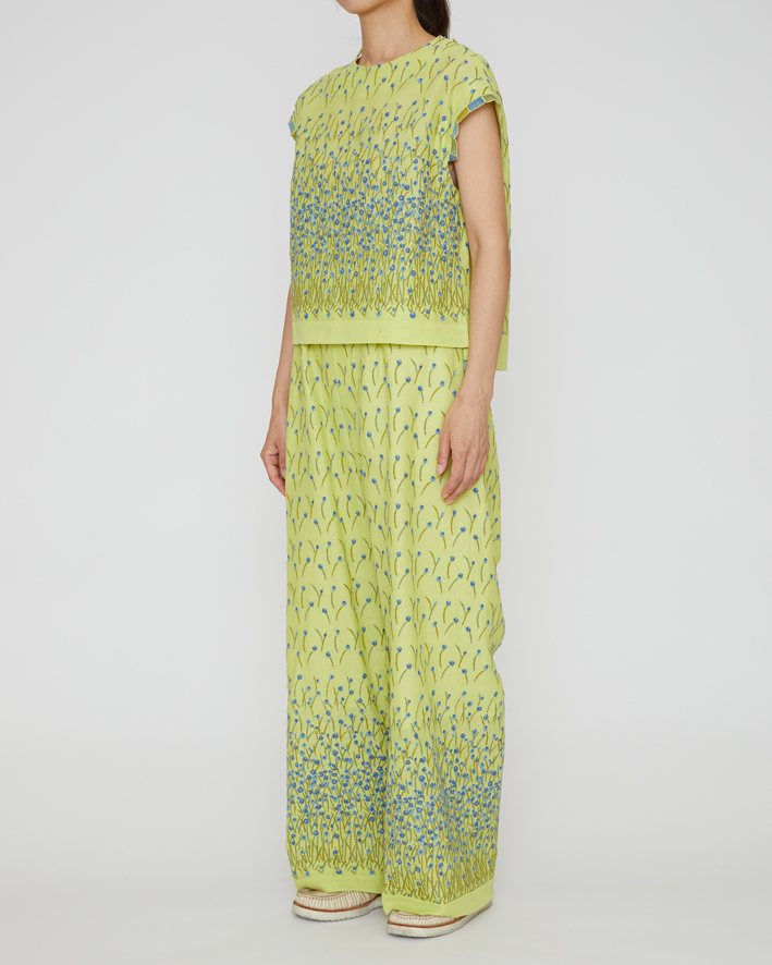 Tops: ET198 Lime, Pants: EP200 Lime