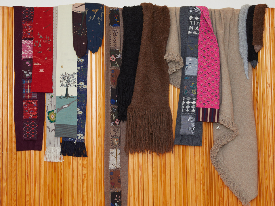 From Left Patchworked Muffler: FK151 Wine, Muffler: M77-792 Red, Muffler with Fringe: M78-795 Greige, Muffler: M46-790 Ivory, Muffler with Fringe: M78-789 Blue, Gloves: NG1L-790 Wine, NG1L-792 Blue, Patchworked Muffler: FK151 Mocha, Muffler with Fringe: SO283 Black, Brown, Patchworked Muffler: FK151 Mix Grey, Muffler: M46-501A Magenta, Knitted Scarf: SO279 Beige, Muffler: KU61 Light Grey, Black, Brown