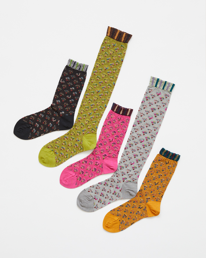 AM-501A, AM-501AHS: Dark Brown, Light Green, Magenta, Mix Grey, Orange