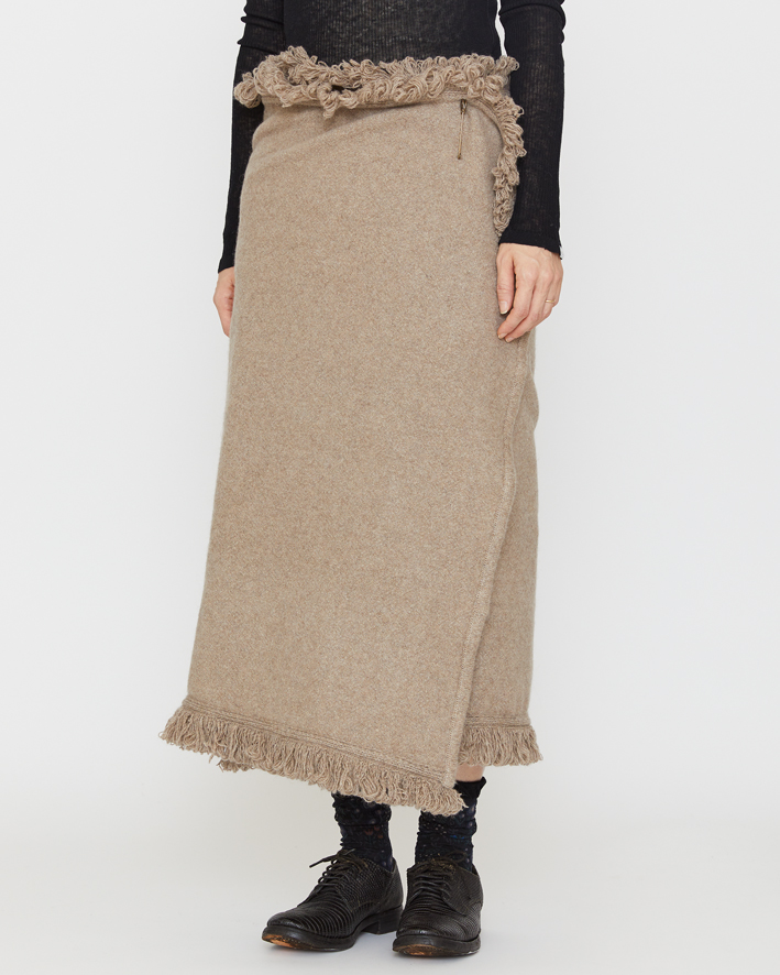 Knitted Scarf (as a wrap skirt): SO279 Beige, Knitted Pullover: FC437 Black, Socks: AM-789 Black