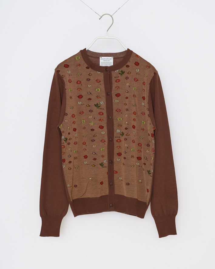 NF104-800: Brown*Brown