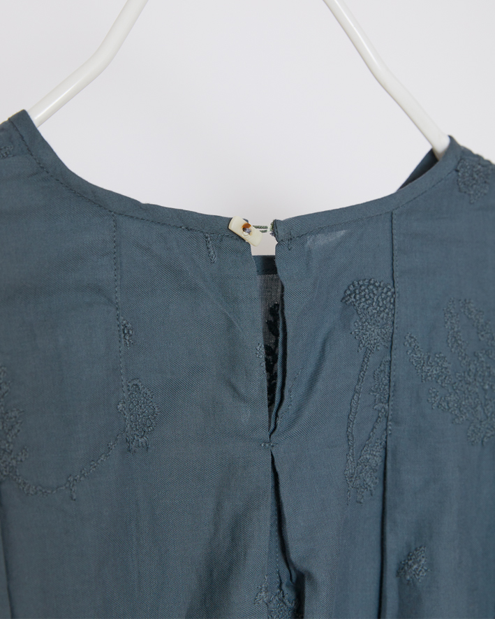 DEB15: Turquoise (Backside)