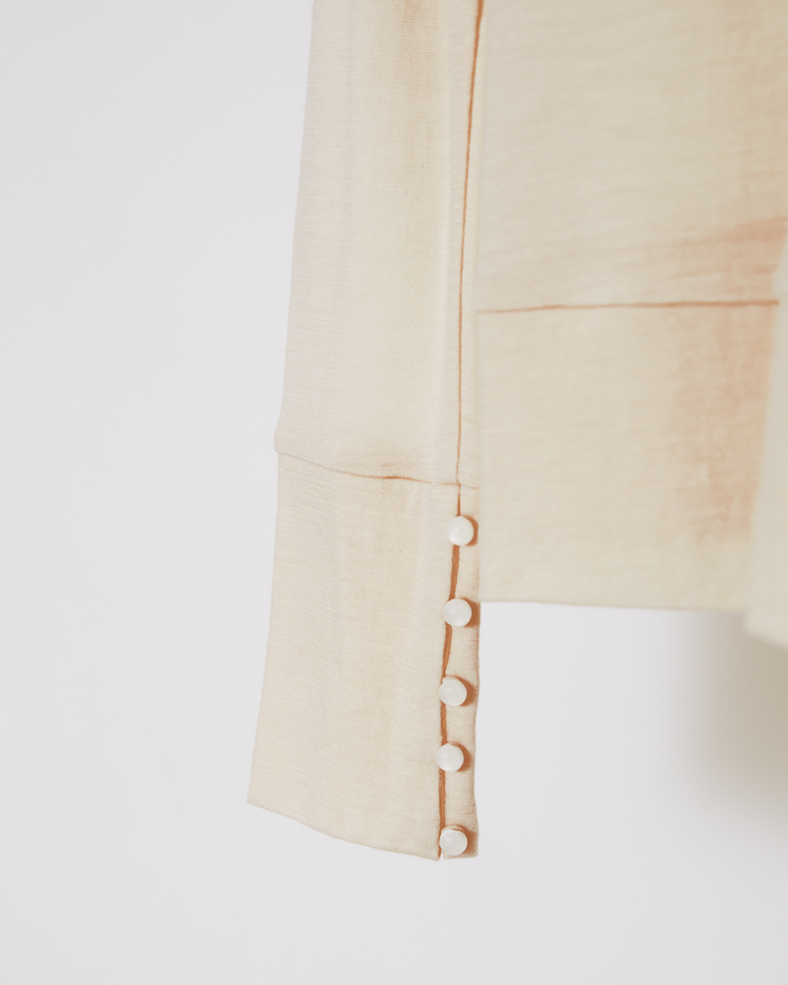 KNT210F: Ivory (Sleeve)