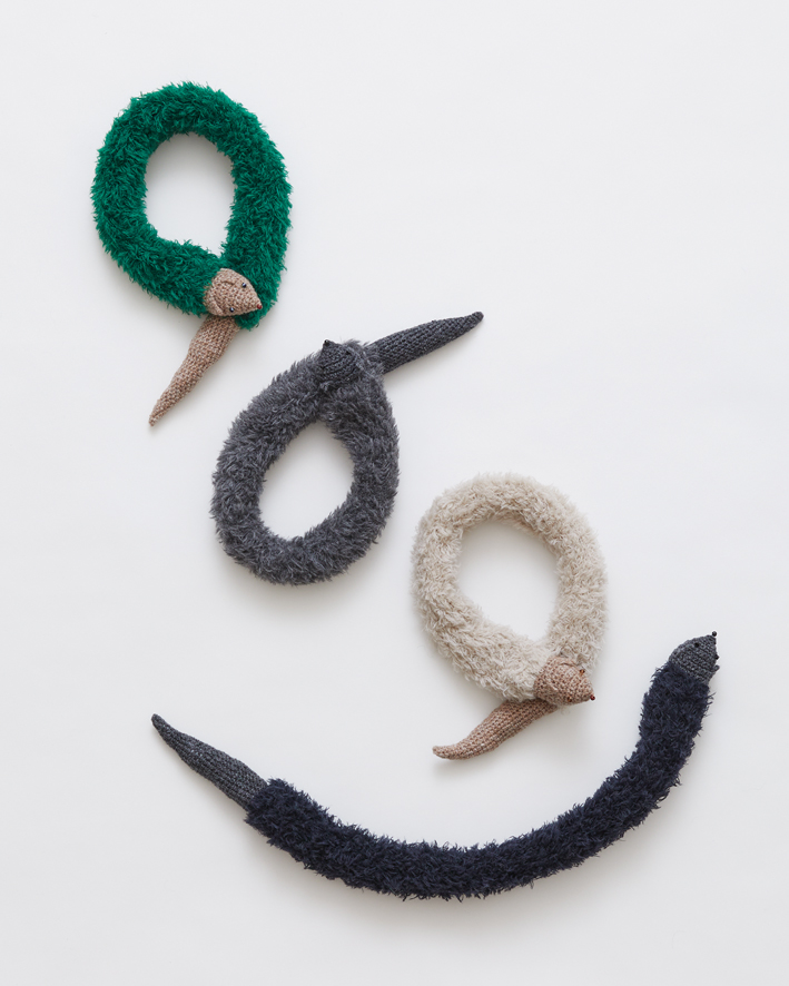 KU61A: Green, Grey, Ivory, Navy