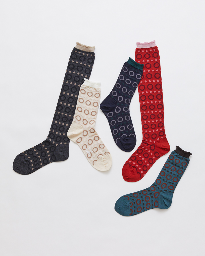 AM-677C, AM-677CHS: Charcoal, Ivory, Navy, Red, Sage