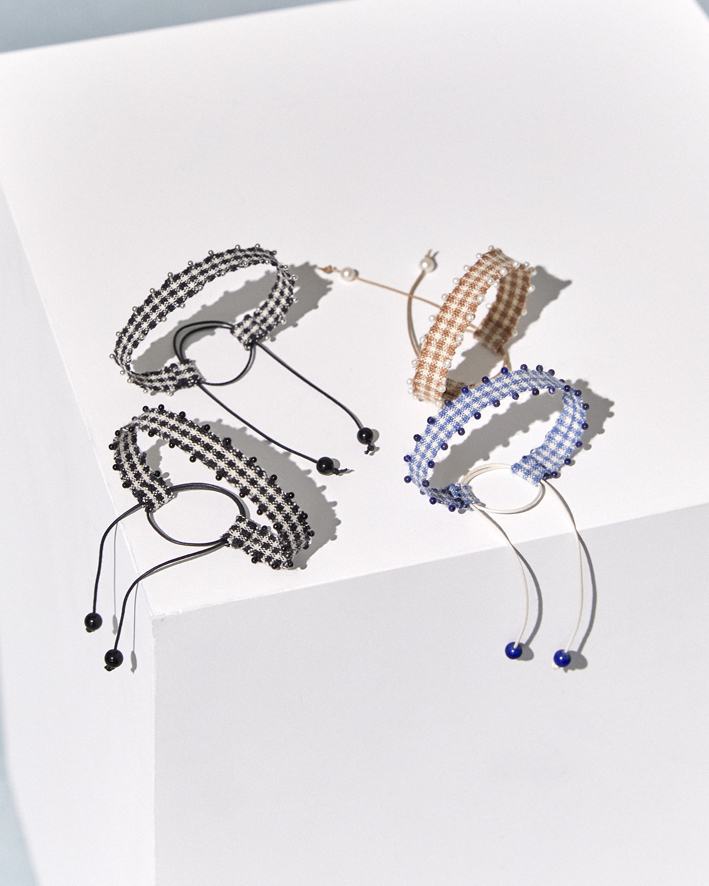 AC145C Black, AC145B Black, AC145A Beige, AC145C Blue