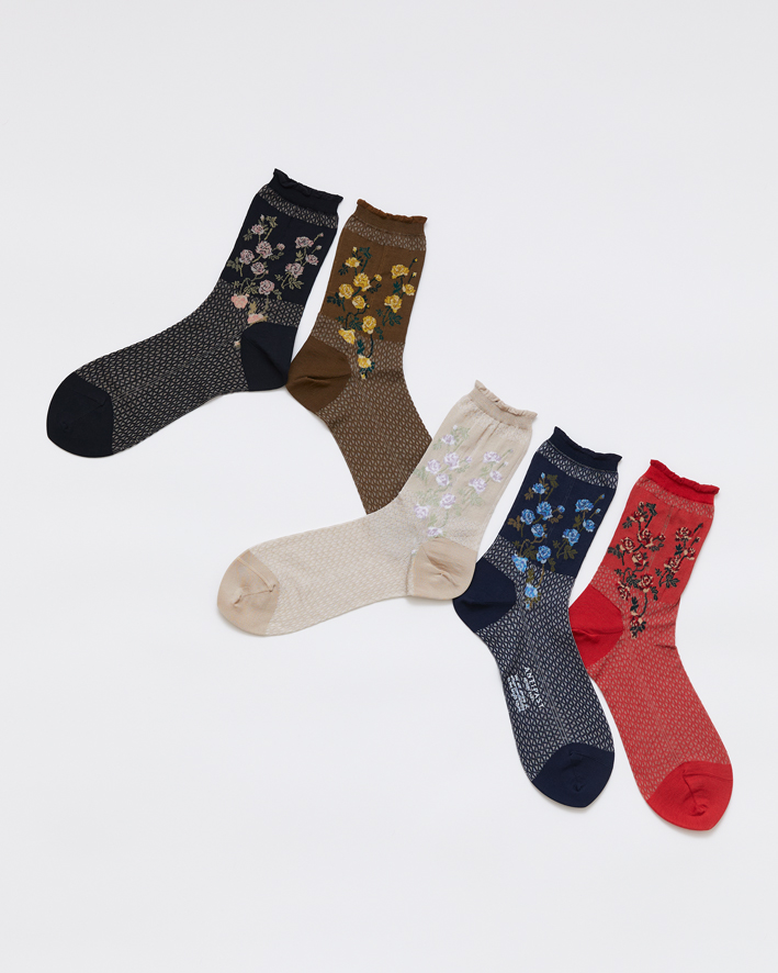 AM-812: Black, Khaki, Ivory, Navy, Red