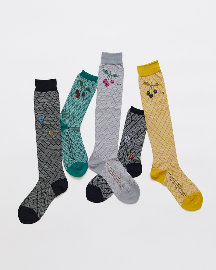 AM-818, AM-818HS: Black, Green, Light Grey, Navy, Yellow