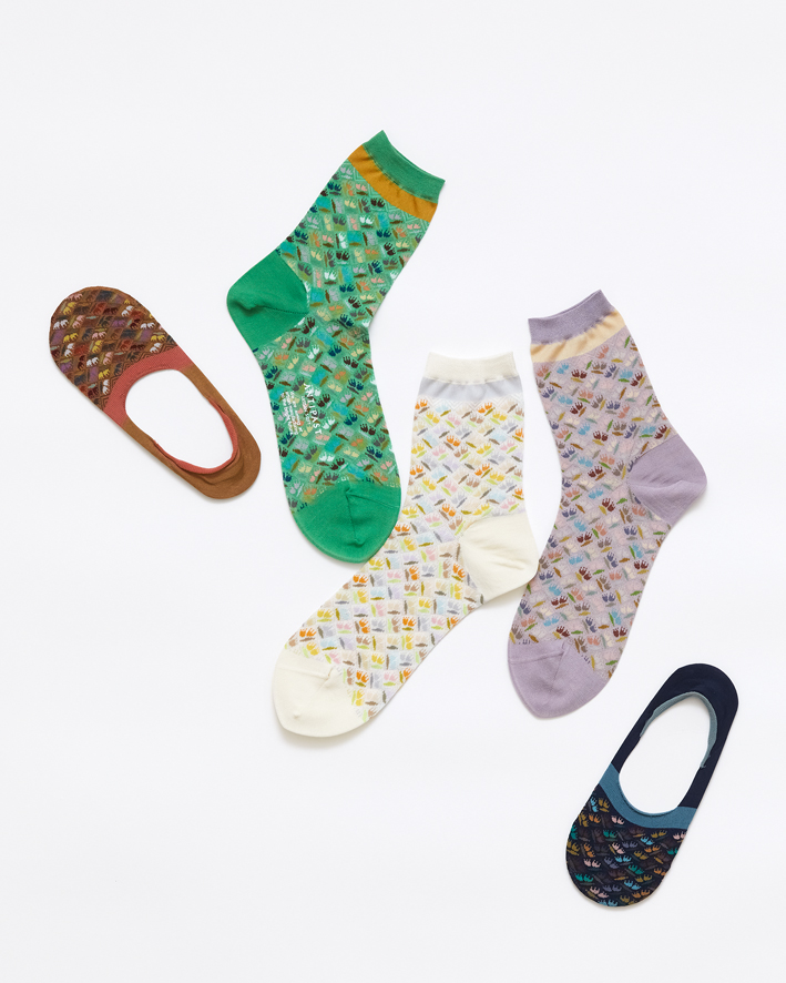 AM-814, AM-814S: Brown, Green, Ivory. Lavender, Navy