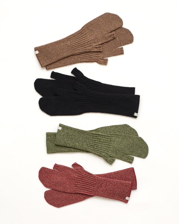 AU50E: Beige, Black, Green Mix, Red Mix